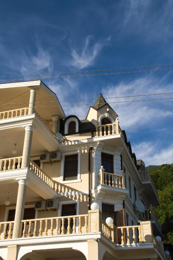 Hotel San Arda Gagra Exterior photo