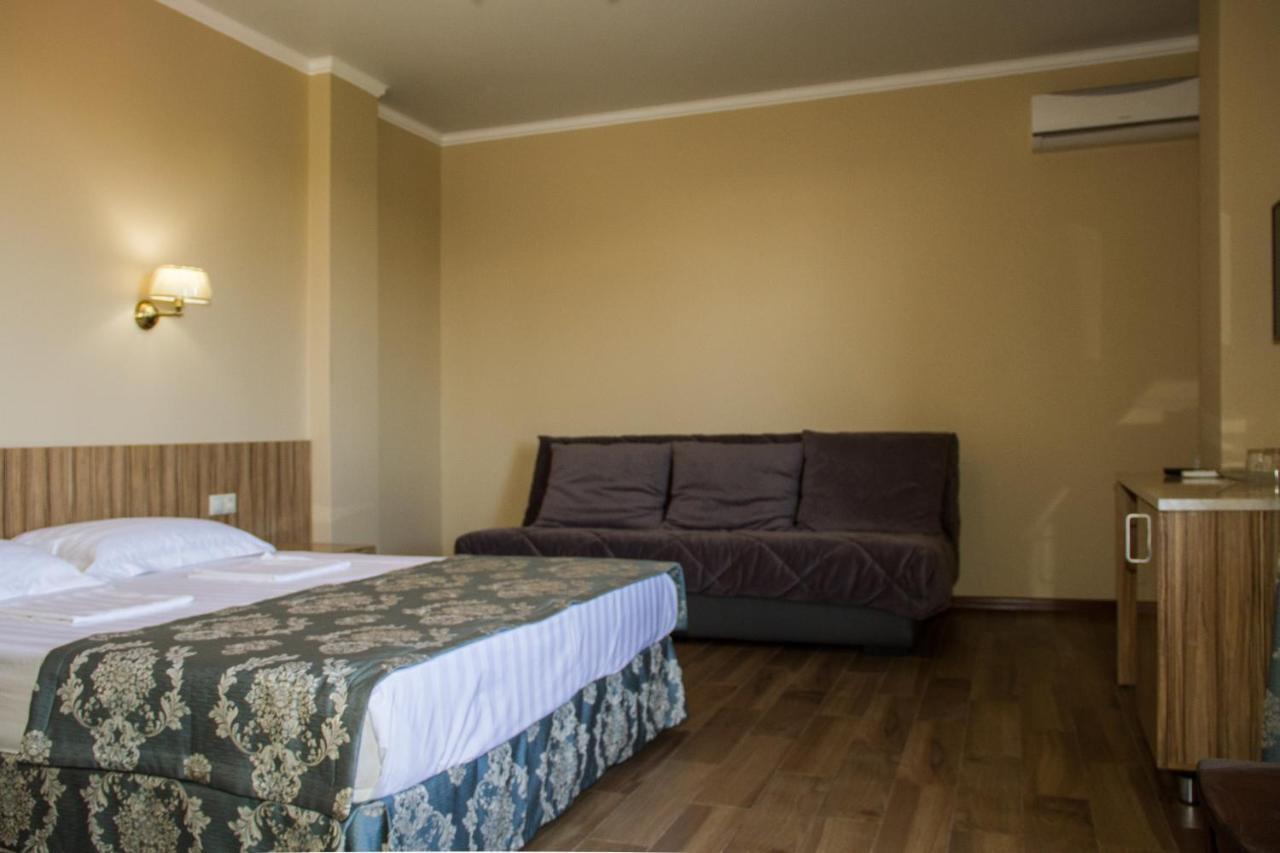 Hotel San Arda Gagra Exterior photo