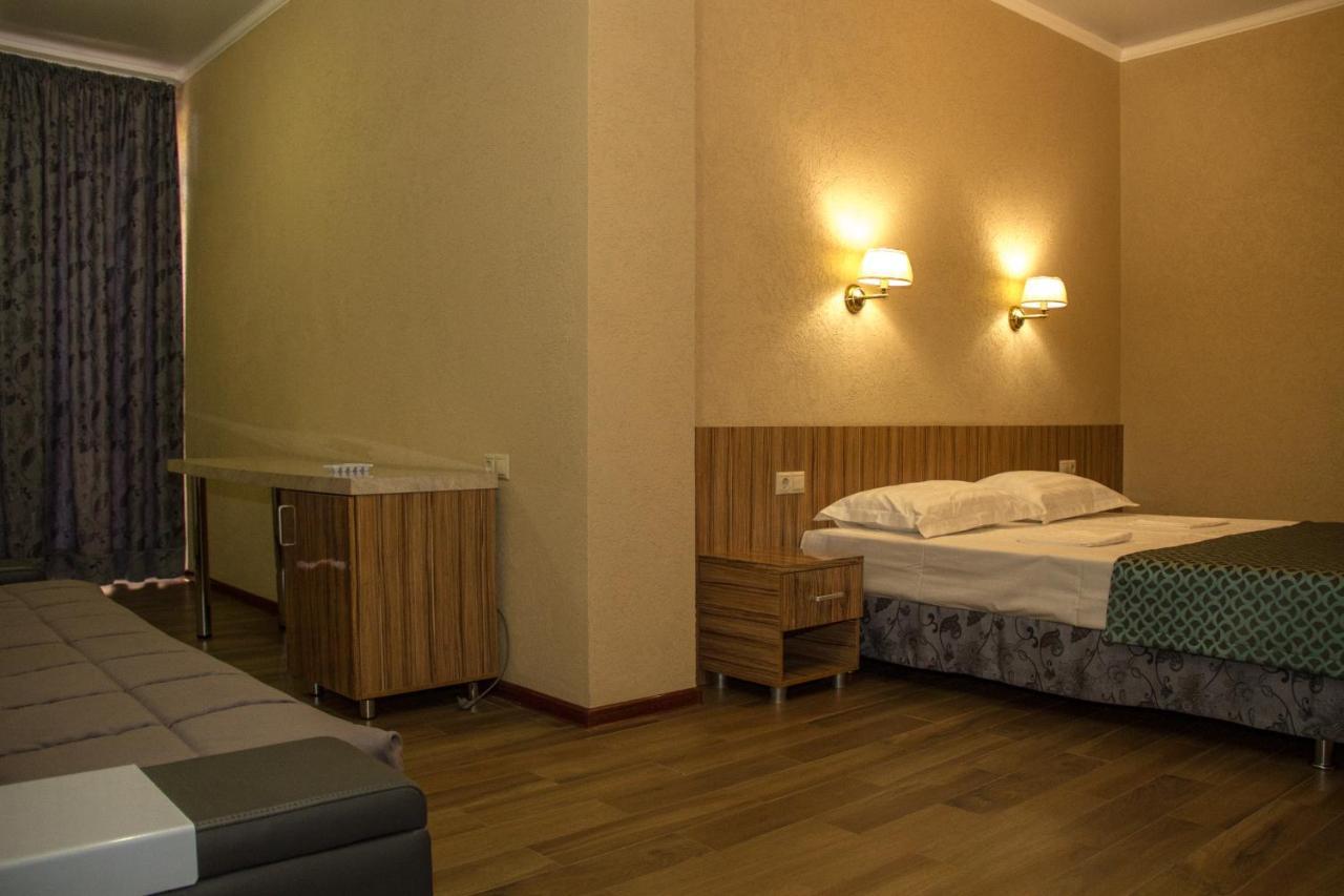 Hotel San Arda Gagra Exterior photo